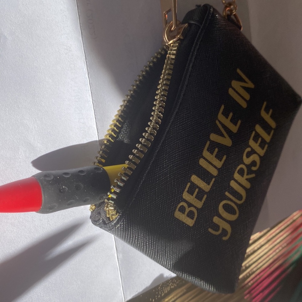 Believe in yourself black coin purse with key ring
